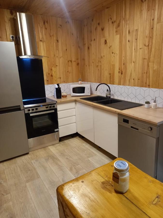 Gite L'Enclos O Rendez-Vous Roquefeuil-Pays De Sault- Avec Jardin Экстерьер фото